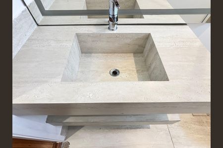 Apartamento à venda com 150m², 2 quartos e 1 vagaBanheiro da Suíte