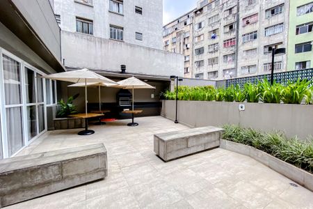 Área comum - Churrasqueira de kitnet/studio para alugar com 1 quarto, 24m² em Sé, São Paulo