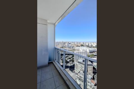 Studio para alugar com 24m², 1 quarto e sem vaga Studio para alugar com 24m², 1 quarto e sem vagaVaranda