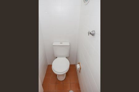 Apartamento à venda com 68m², 2 quartos e 1 vaga Apartamento à venda com 68m², 2 quartos e 1 vagaBanheiro de serviço