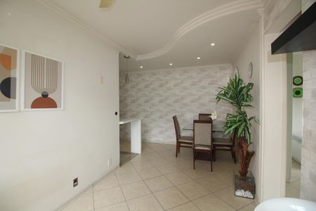 Sala de apartamento para alugar com 2 quartos, 60m² em Jacarepaguá, Rio de Janeiro