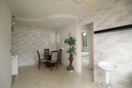 Apartamento para alugar com 60m², 2 quartos e 1 vagaSala