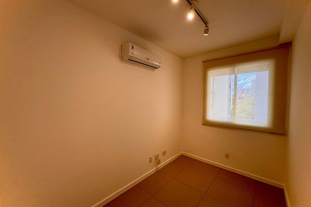 Apartamento para alugar com 75m², 3 quartos e 1 vaga