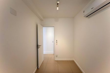 Apartamento para alugar com 75m², 3 quartos e 1 vaga