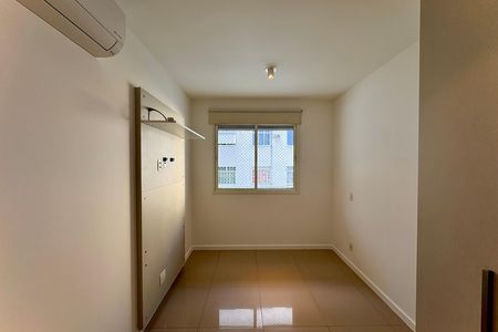 Apartamento para alugar com 75m², 3 quartos e 1 vaga