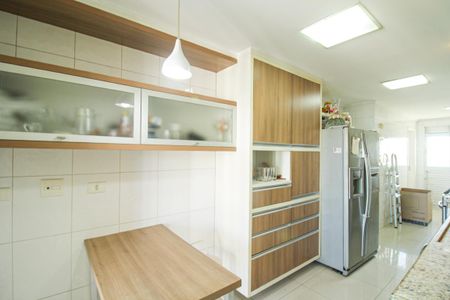 Apartamento para alugar com 147m², 3 quartos e 2 vagasCozinha