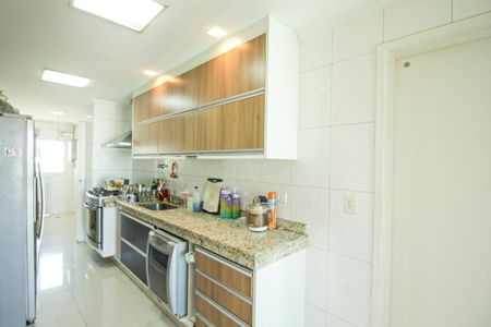 Apartamento para alugar com 147m², 3 quartos e 2 vagasCozinha