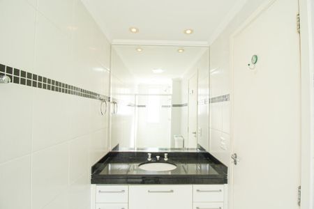Apartamento para alugar com 147m², 3 quartos e 2 vagasBanheiro da Suíte 2