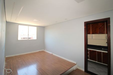 Sala de apartamento à venda com 3 quartos, 71m² em Vila Bela Vista (zona Norte), São Paulo