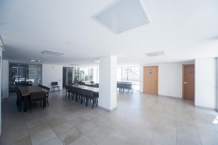 Apartamento para alugar com 110m², 3 quartos e 2 vagas Apartamento para alugar com 110m², 3 quartos e 2 vagasÁrea comum - Salão de festas
