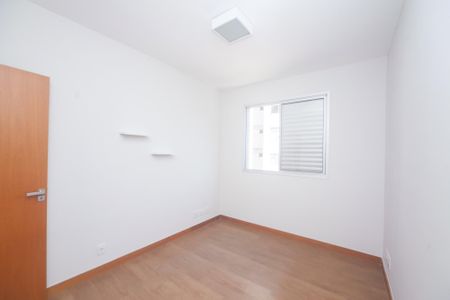 Apartamento para alugar com 110m², 3 quartos e 2 vagas Apartamento para alugar com 110m², 3 quartos e 2 vagasQuarto 2
