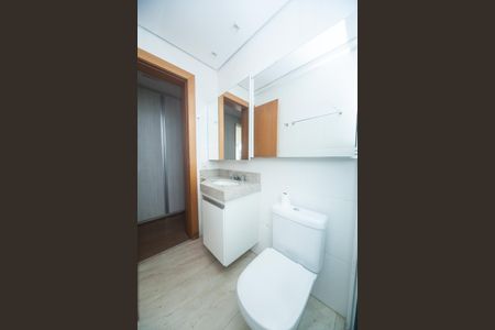 Apartamento para alugar com 110m², 3 quartos e 2 vagas Apartamento para alugar com 110m², 3 quartos e 2 vagasBanheiro Social