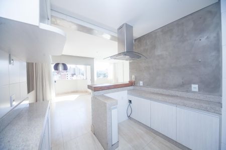 Apartamento para alugar com 110m², 3 quartos e 2 vagas Apartamento para alugar com 110m², 3 quartos e 2 vagasCozinha