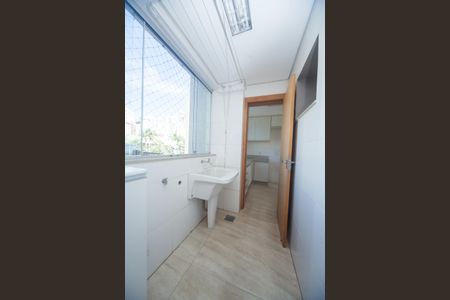 Apartamento para alugar com 110m², 3 quartos e 2 vagas Apartamento para alugar com 110m², 3 quartos e 2 vagasÁrea de Serviço