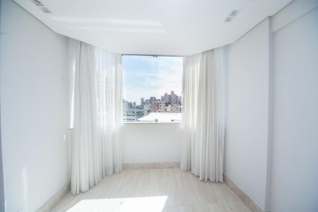 Varanda da Sala de apartamento para alugar com 3 quartos, 110m² em Buritis, Belo Horizonte