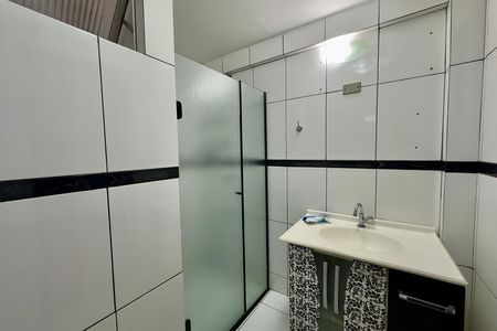 Apartamento para alugar com 113m², 3 quartos e 1 vaga Apartamento para alugar com 113m², 3 quartos e 1 vagaBanheiro social