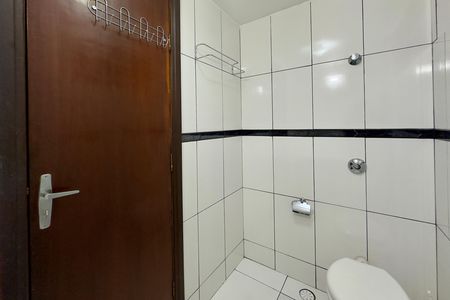 Apartamento para alugar com 113m², 3 quartos e 1 vaga Apartamento para alugar com 113m², 3 quartos e 1 vagaBanheiro social