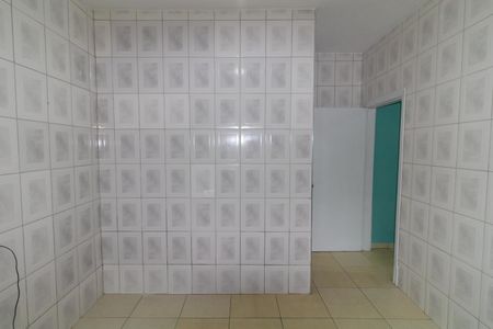Cozinha de casa para alugar com 1 quarto, 60m² em Jardim Sapopemba, São Paulo