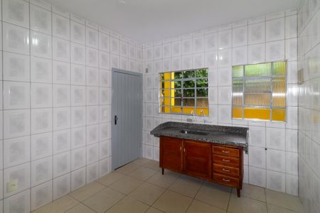 Cozinha de casa para alugar com 1 quarto, 60m² em Jardim Sapopemba, São Paulo