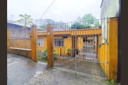 Fachada de casa para alugar com 1 quarto, 60m² em Jardim Sapopemba, São Paulo