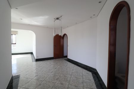 Apartamento à venda com 130m², 3 quartos e 2 vagasSala