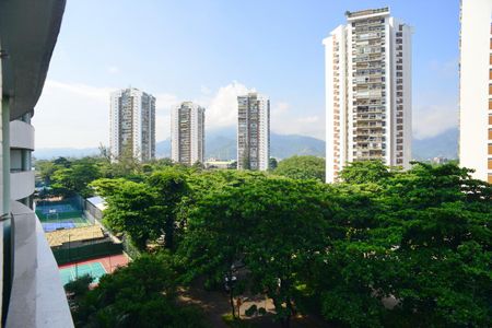 Studio à venda com 40m², 1 quarto e 1 vaga Studio à venda com 40m², 1 quarto e 1 vagaVaranda