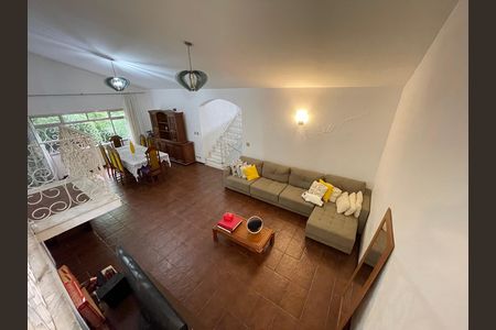 Casa para alugar com 917m², 3 quartos e 5 vagas Casa para alugar com 917m², 3 quartos e 5 vagasSala de Estar