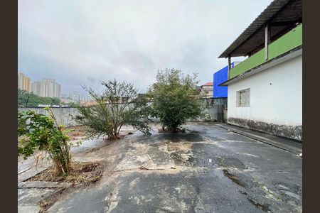Casa para alugar com 917m², 3 quartos e 5 vagas Casa para alugar com 917m², 3 quartos e 5 vagasQuintal