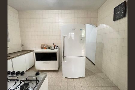 Casa para alugar com 917m², 3 quartos e 5 vagas Casa para alugar com 917m², 3 quartos e 5 vagasCozinha