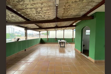 Casa para alugar com 917m², 3 quartos e 5 vagas Casa para alugar com 917m², 3 quartos e 5 vagasVaranda