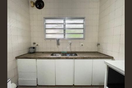 Casa para alugar com 917m², 3 quartos e 5 vagas Casa para alugar com 917m², 3 quartos e 5 vagasCozinha