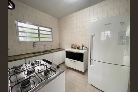 Casa para alugar com 917m², 3 quartos e 5 vagas Casa para alugar com 917m², 3 quartos e 5 vagasCozinha