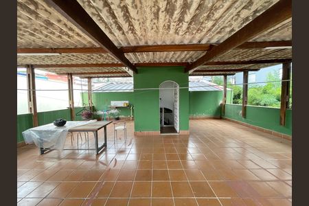 Casa para alugar com 917m², 3 quartos e 5 vagas Casa para alugar com 917m², 3 quartos e 5 vagasVaranda