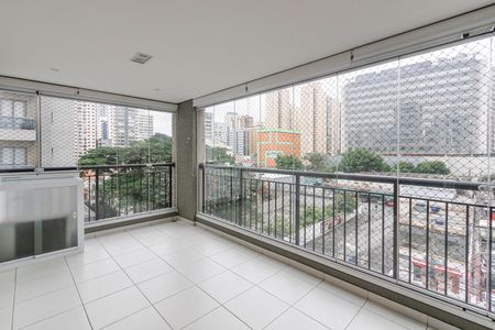 Varanda de apartamento para alugar com 2 quartos, 63m² em Vila Cordeiro, São Paulo
