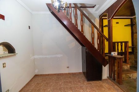 Sala de casa para alugar com 3 quartos, 165m² em Santa Rosa, Niterói