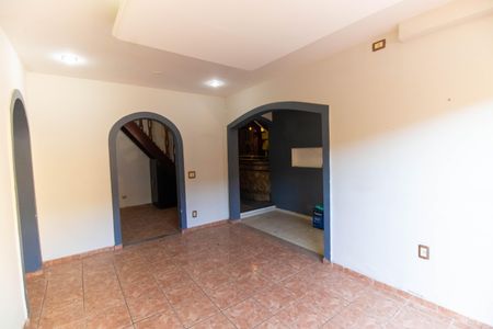 Sala de casa para alugar com 3 quartos, 165m² em Santa Rosa, Niterói