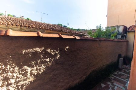 Vista do Quarto  de casa para alugar com 3 quartos, 165m² em Santa Rosa, Niterói