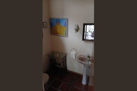 Casa à venda com 400m², 3 quartos e 3 vagas Casa à venda com 400m², 3 quartos e 3 vagasQuarto