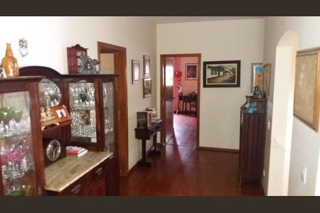 Sala de casa à venda com 3 quartos, 400m² em Jardim Morumbi, São Paulo