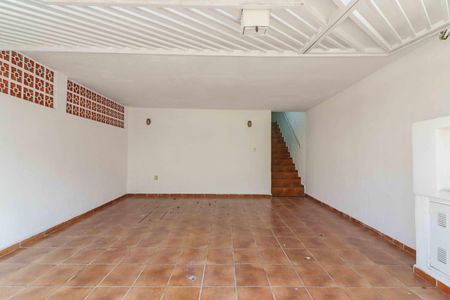 Casa à venda com 185m², 4 quartos e 2 vagasGaragem