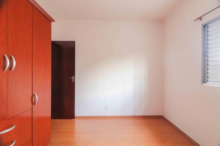 Casa à venda com 185m², 4 quartos e 2 vagasQuarto 1