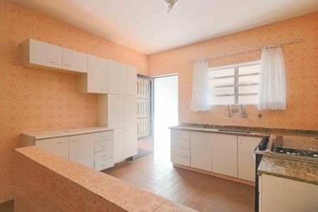 Casa à venda com 185m², 4 quartos e 2 vagasCozinha