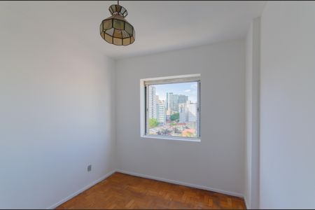 Quarto 1 de apartamento para alugar com 2 quartos, 74m² em Aclimação, São Paulo