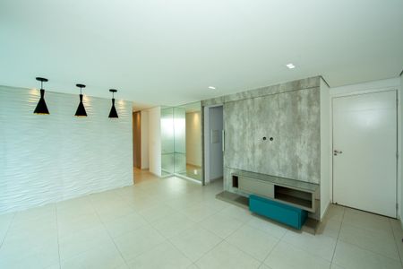 Sala de apartamento para alugar com 3 quartos, 85m² em Buritis, Belo Horizonte