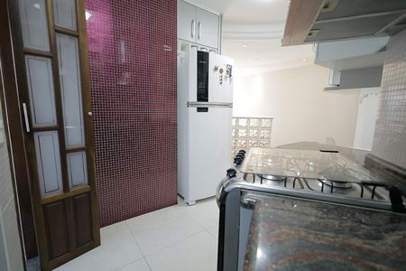 Apartamento à venda com 100m², 3 quartos e 2 vagas Apartamento à venda com 100m², 3 quartos e 2 vagasCozinha