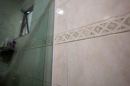 Apartamento à venda com 100m², 3 quartos e 2 vagas Apartamento à venda com 100m², 3 quartos e 2 vagasBanheiro social