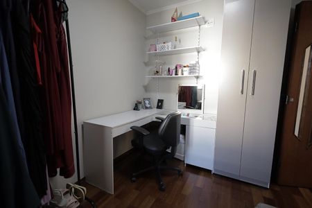 Apartamento à venda com 100m², 3 quartos e 2 vagas Apartamento à venda com 100m², 3 quartos e 2 vagasQuarto 2