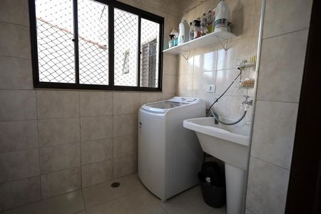 Apartamento à venda com 100m², 3 quartos e 2 vagas Apartamento à venda com 100m², 3 quartos e 2 vagasÁrea de Serviço