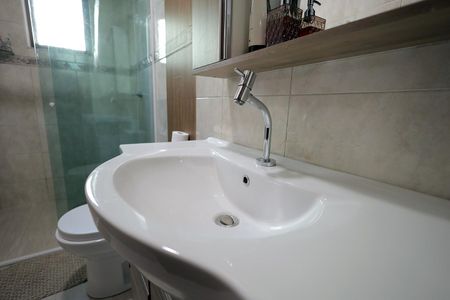 Apartamento à venda com 100m², 3 quartos e 2 vagas Apartamento à venda com 100m², 3 quartos e 2 vagasBanheiro Suíte