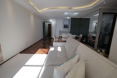 Apartamento à venda com 100m², 3 quartos e 2 vagas Apartamento à venda com 100m², 3 quartos e 2 vagasSala